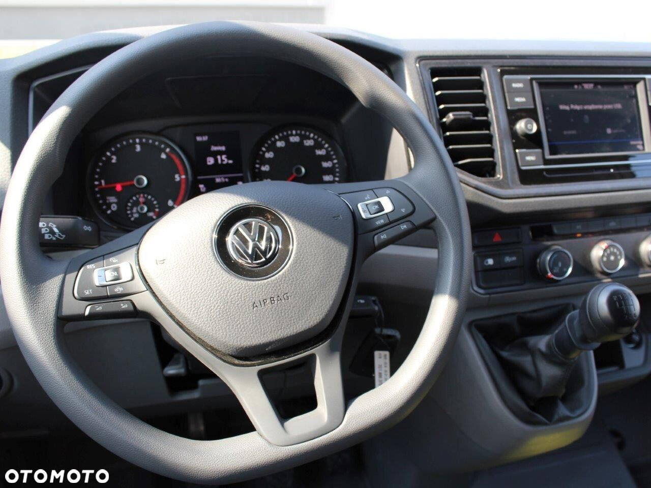 Volkswagen Crafter 2.0 TDI Manual - 12
