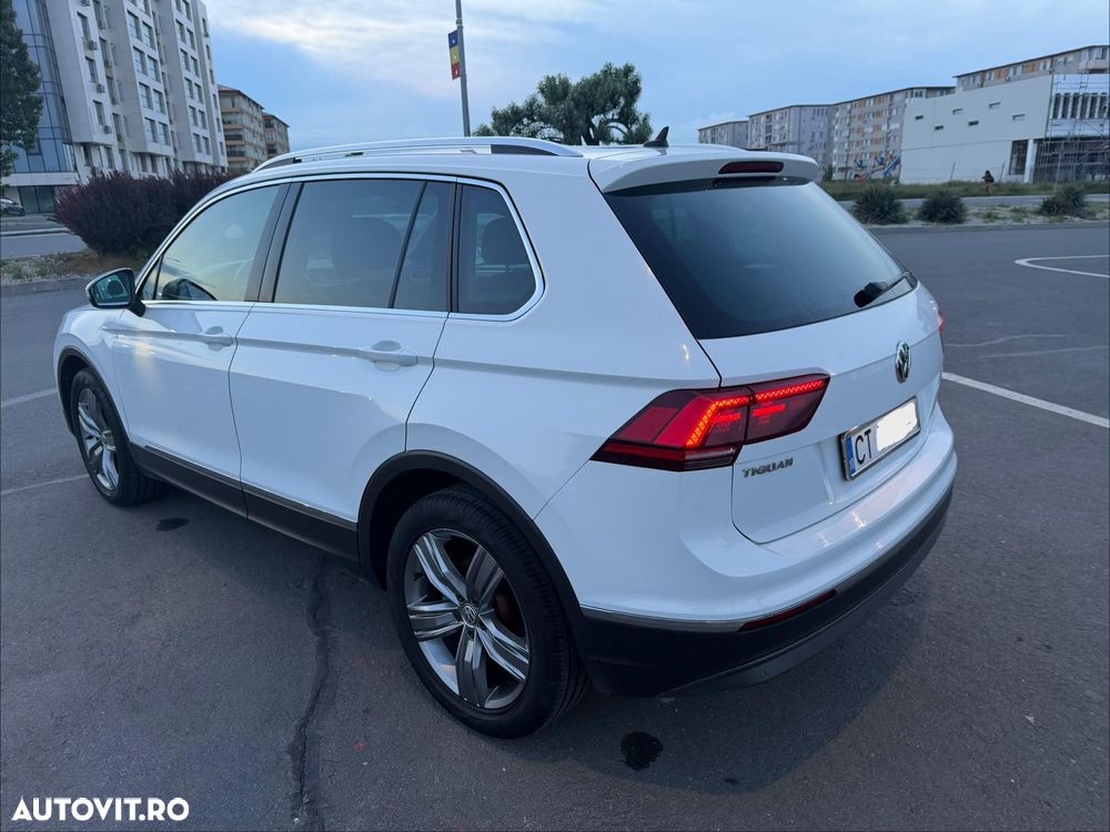 Volkswagen Tiguan 2.0 TSI DSG 4Mot Highline - 4