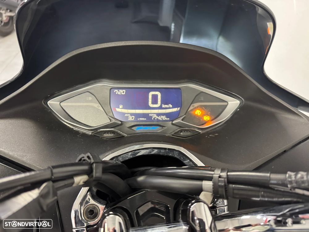 Honda PCX125 - 6
