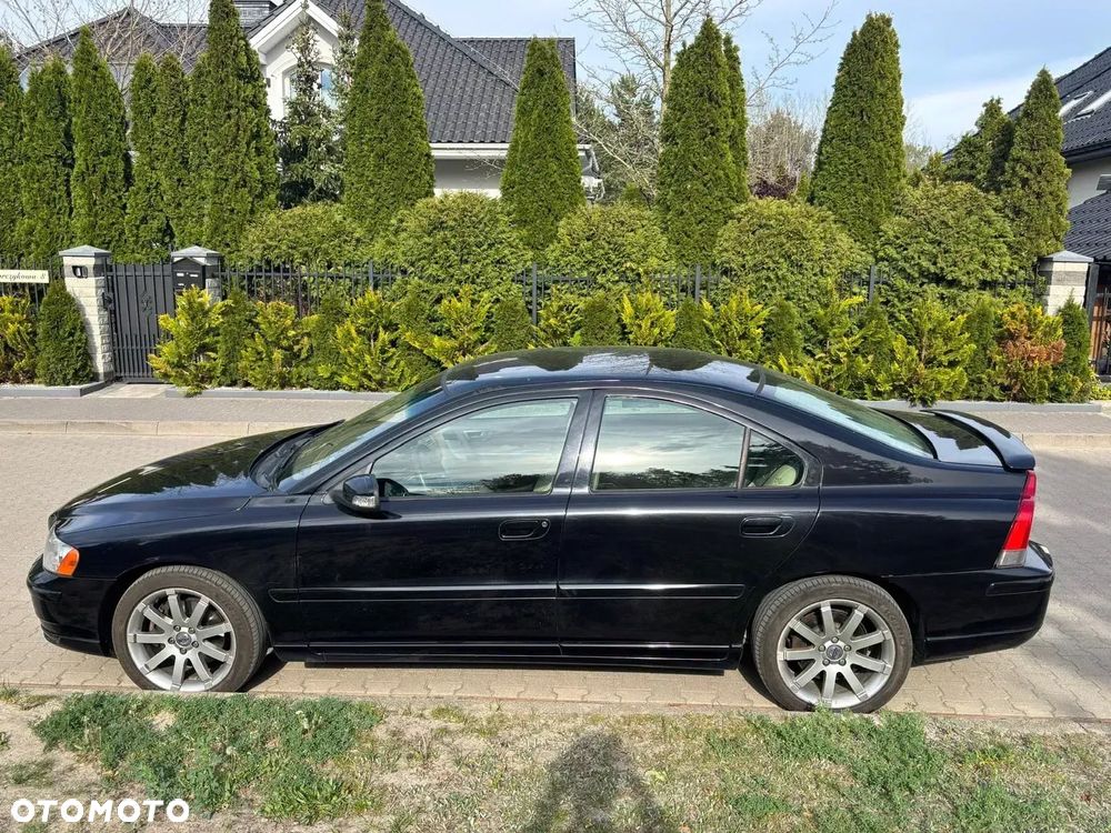 Volvo S60 D5 Summum - 1