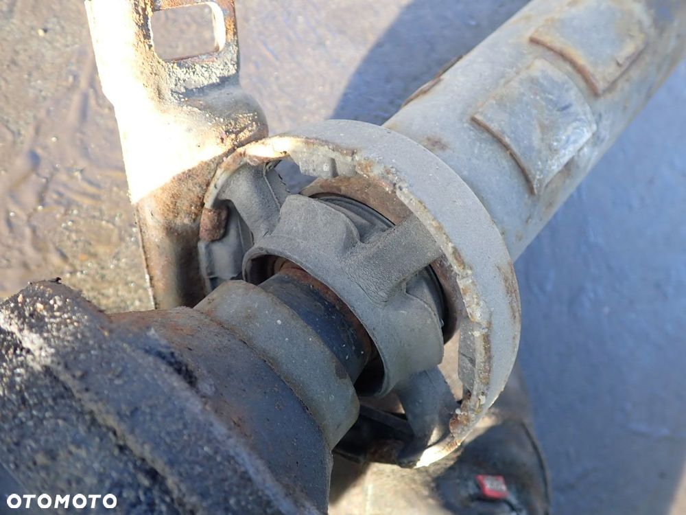 WAŁ NAPĘDOWY SKODA OCTAVIA I - 8