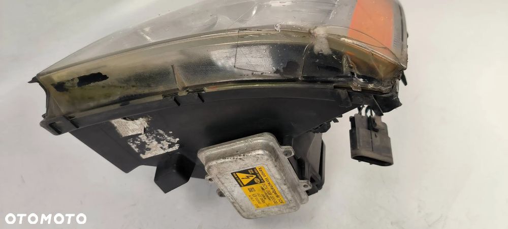 Lampa lewa przód Cadillac Escalade 6.2  2007r. - 3