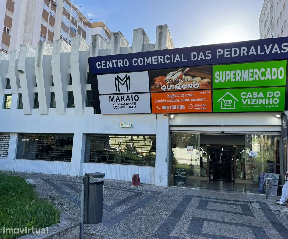 2 espaços comerciais (antigo restaurante + sala de refeições) no CC da - Grande imagem: 3/11