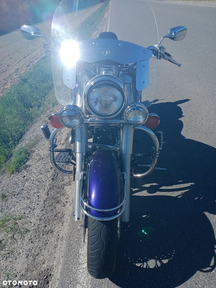Yamaha Road Star - 2