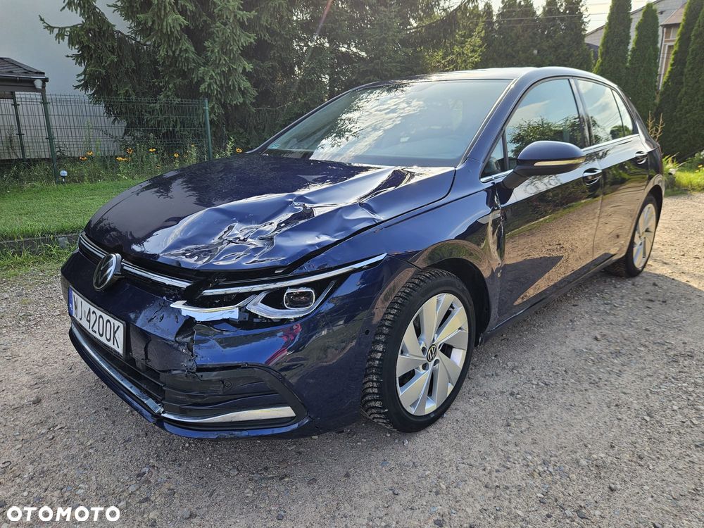 Volkswagen Golf 1.5 eTSI Style DSG - 4