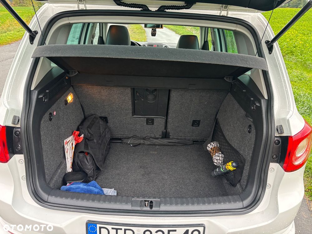 Volkswagen Tiguan - 17