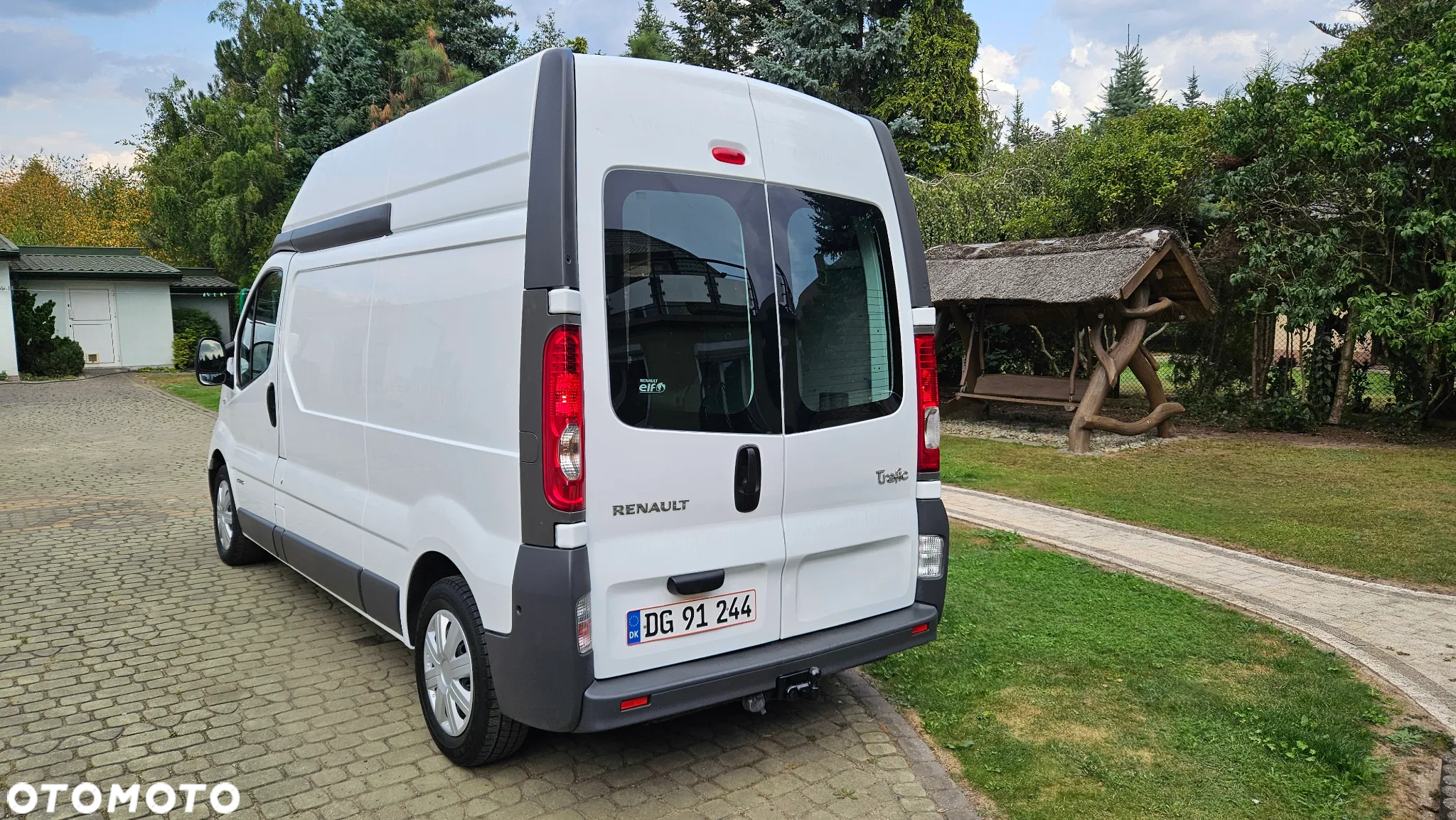 Renault Trafic 2,0 DCI - 8