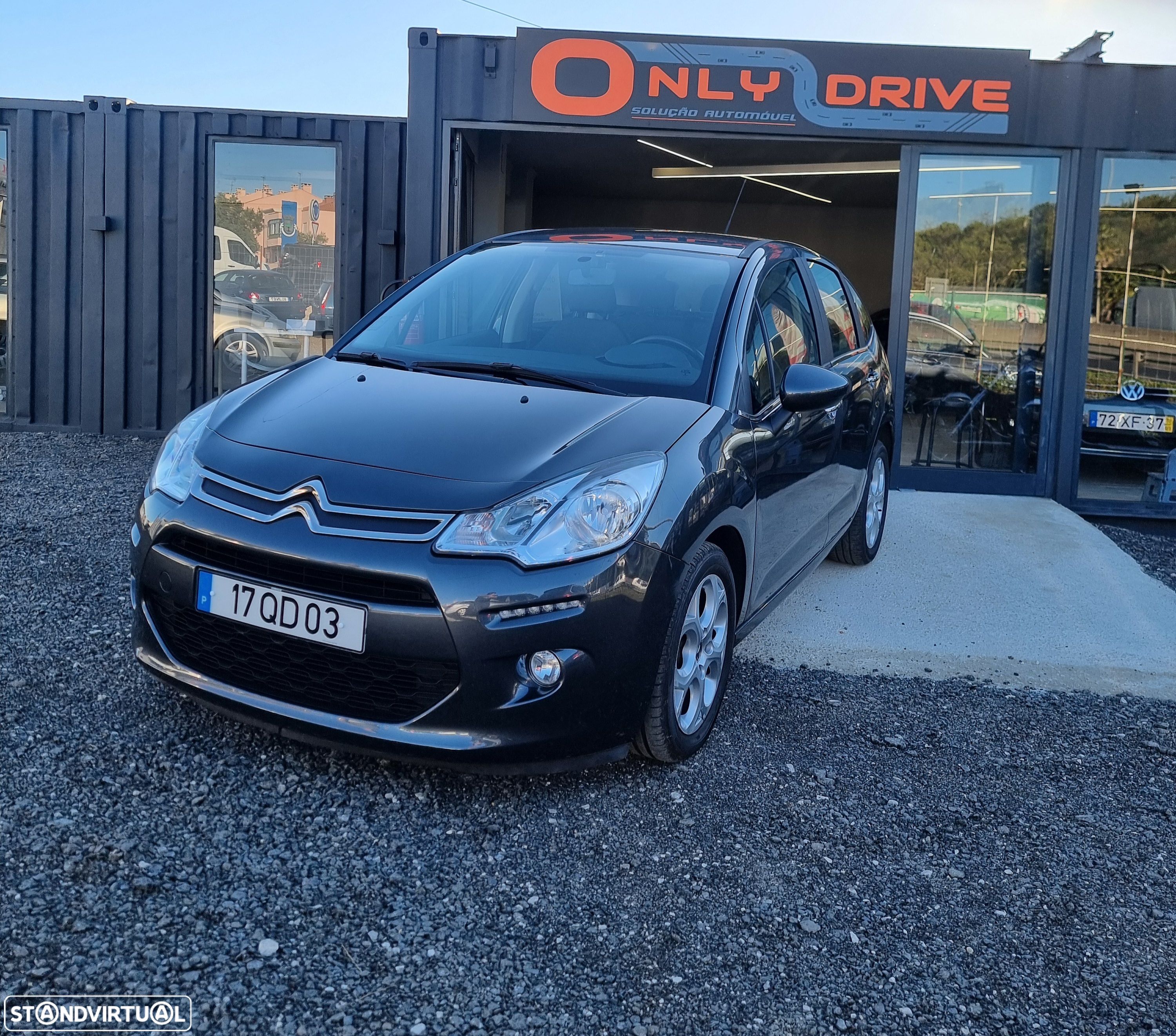 Citroën C3 1.2 PureTech Collection - 1