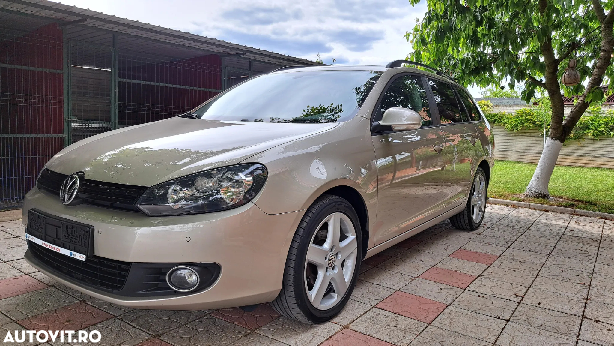Volkswagen Golf 1.6 BlueTDI Comfortline - 9