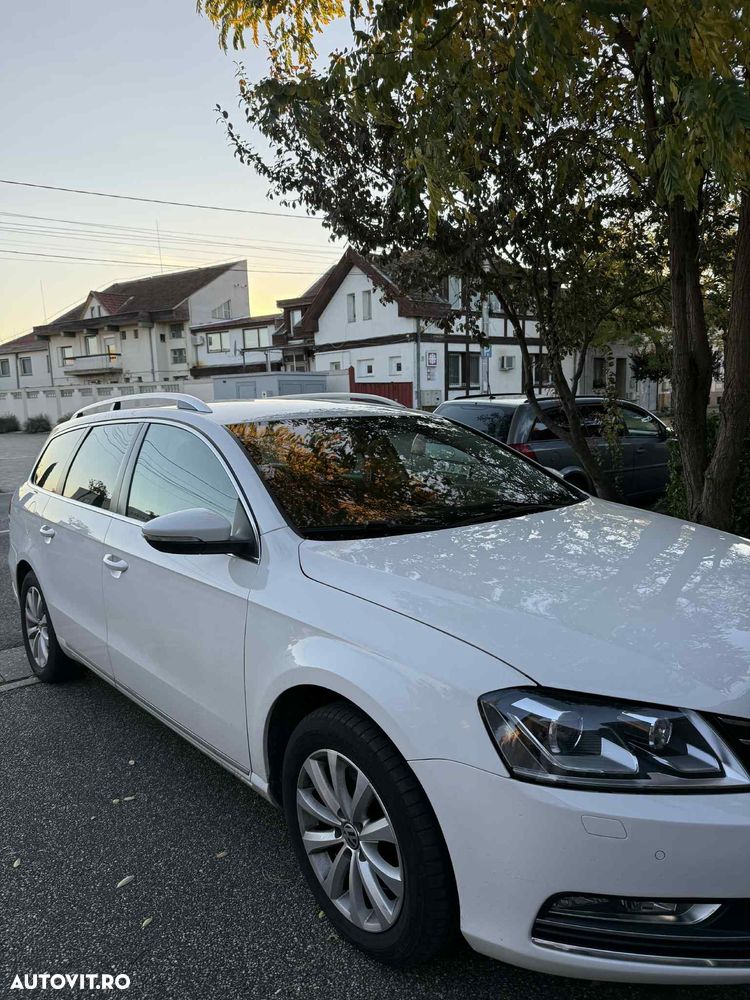 Volkswagen Passat Variant 2.0 TDI BlueMotion Technology DSG Comfortline - 4