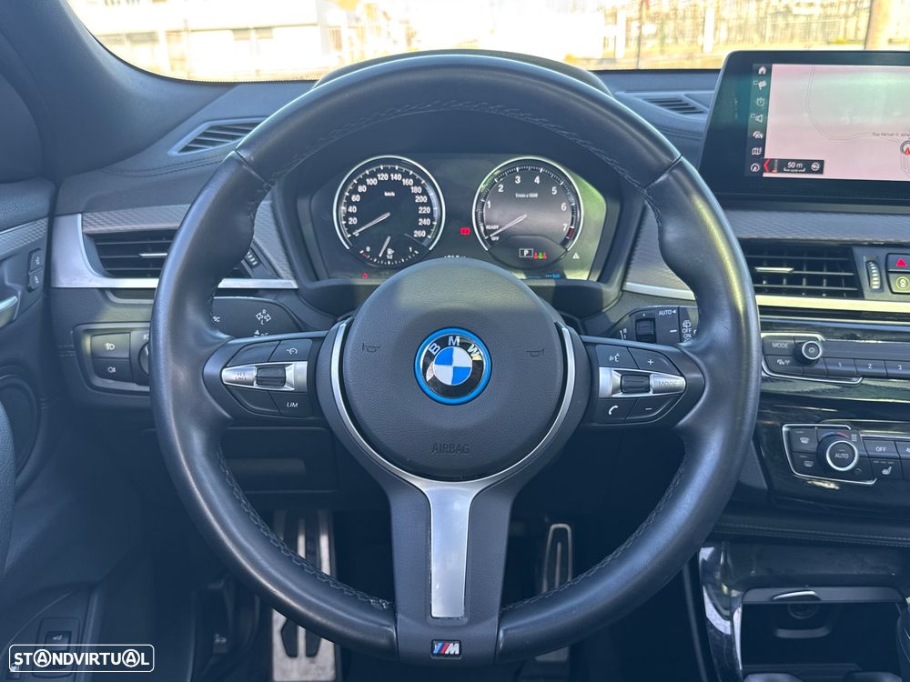 BMW X2 25 e xDrive Pack M - 17