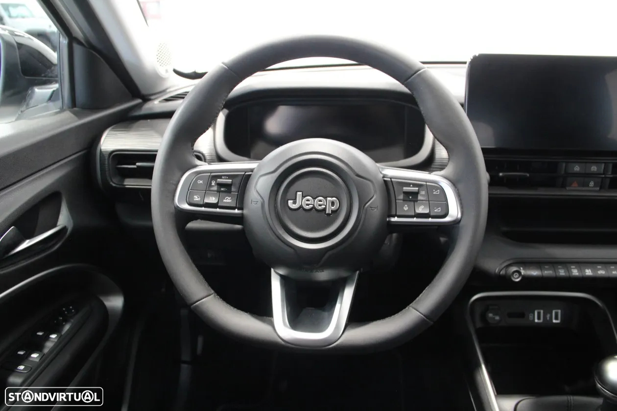 Jeep Avenger 1.2 GSE T3 Altitude - 14