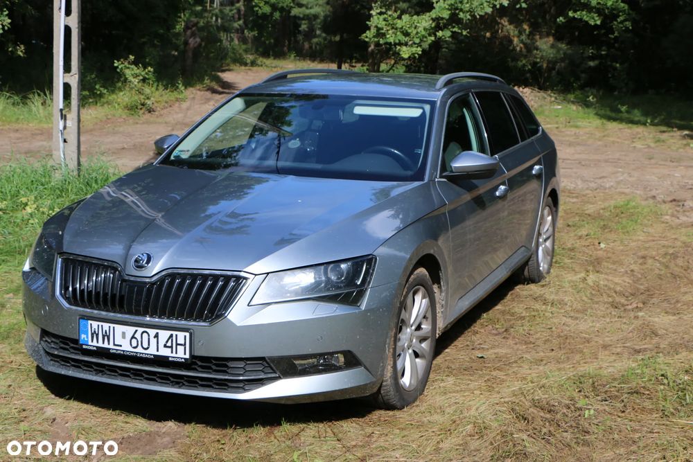 Skoda Superb 2.0 TDI Style - 3
