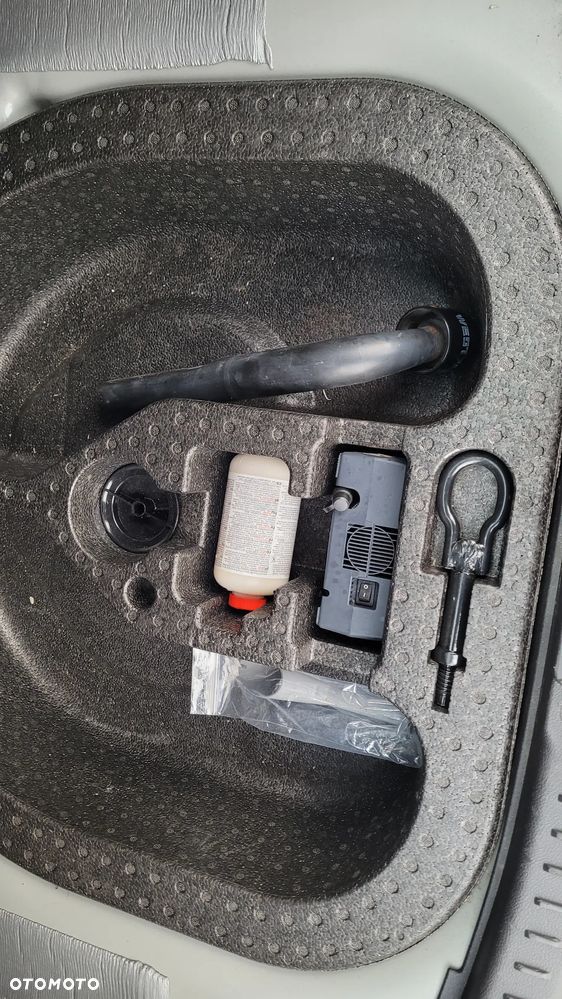 Ford Focus 1.5 TDCi SYNC Edition - 22