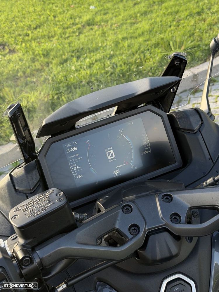 Yamaha TMAX TechMax - 10