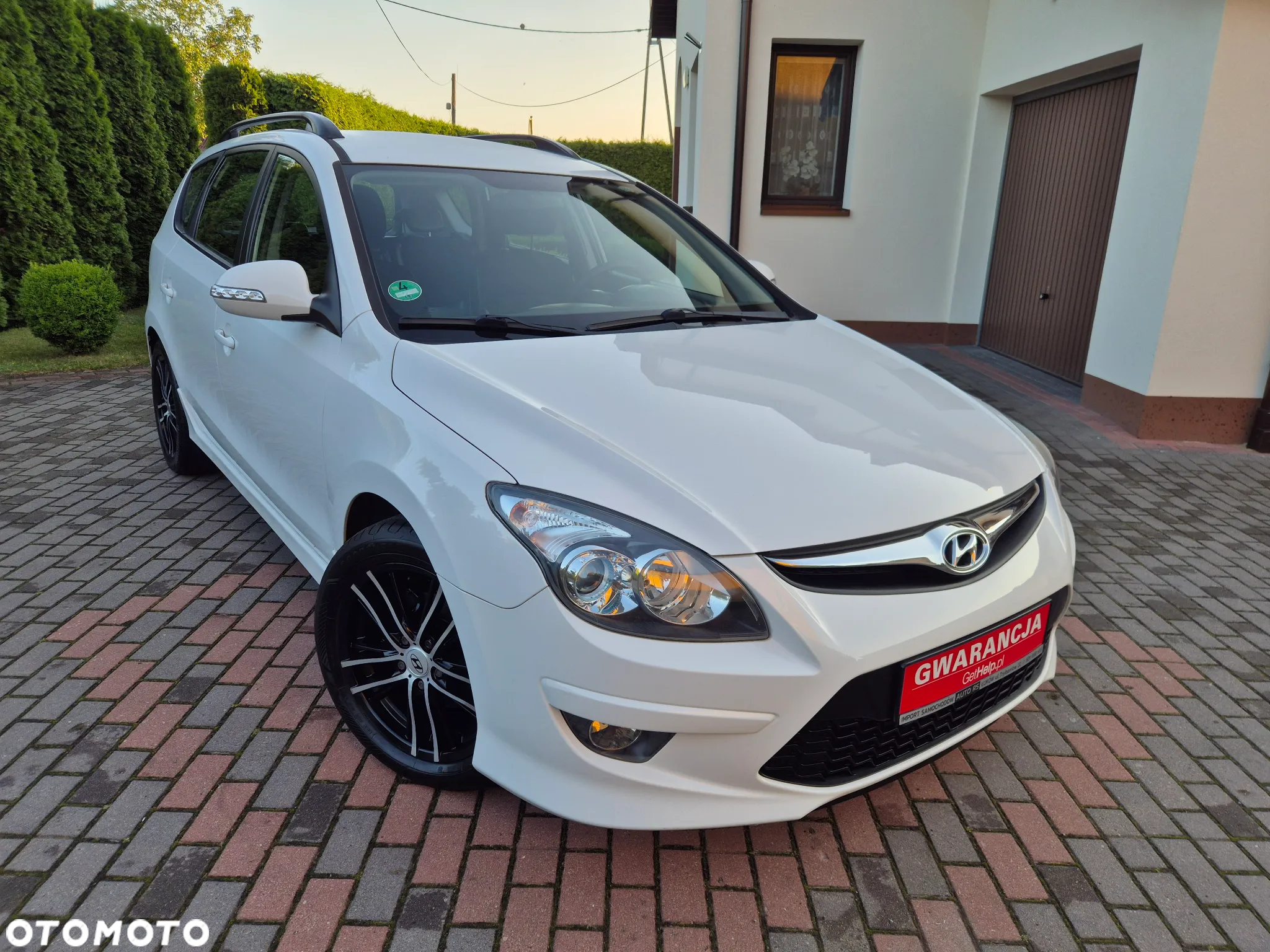 Hyundai i30 i30cw 1.6 CRDi Edition 20 - 12