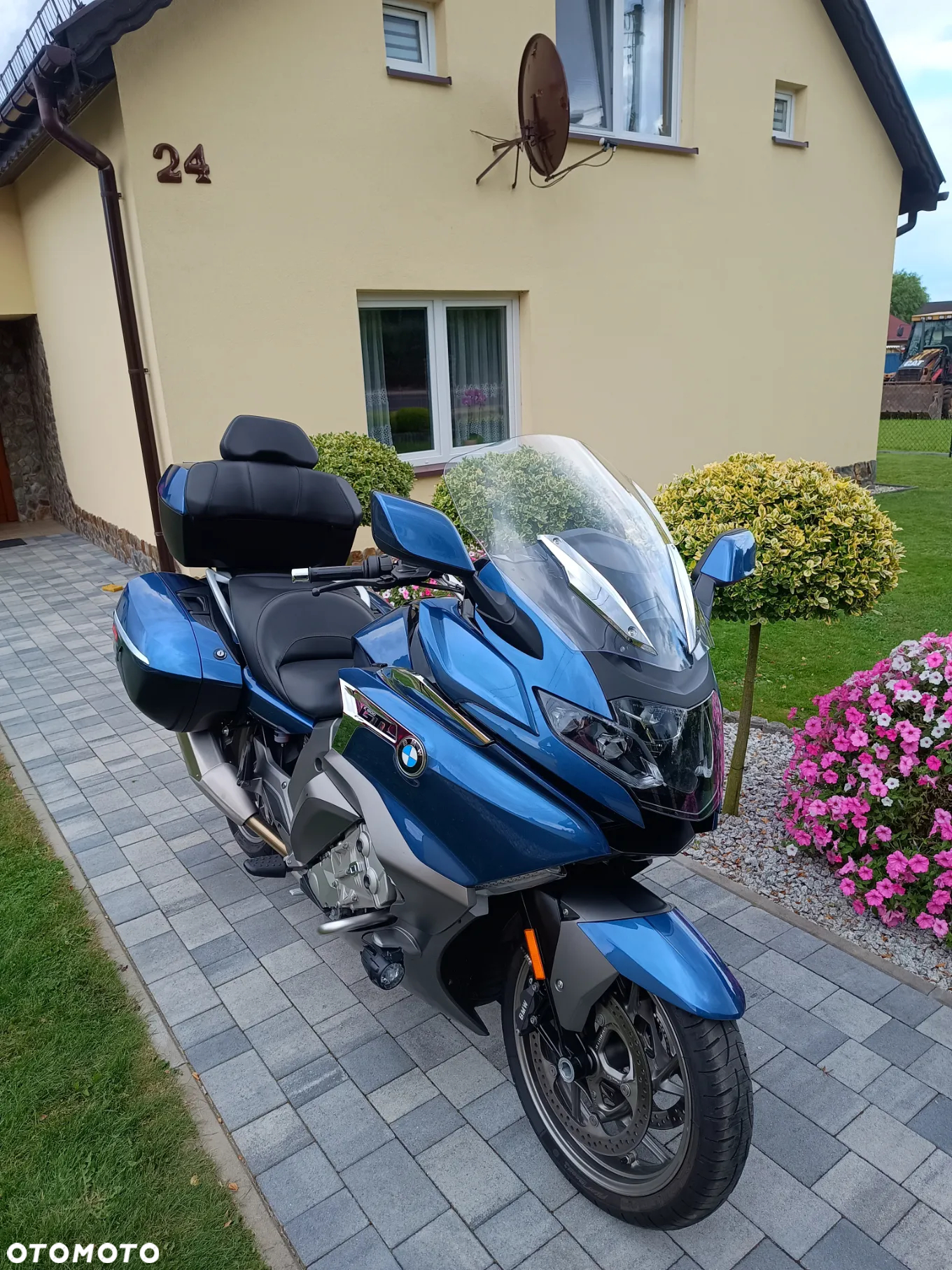 BMW K - 13