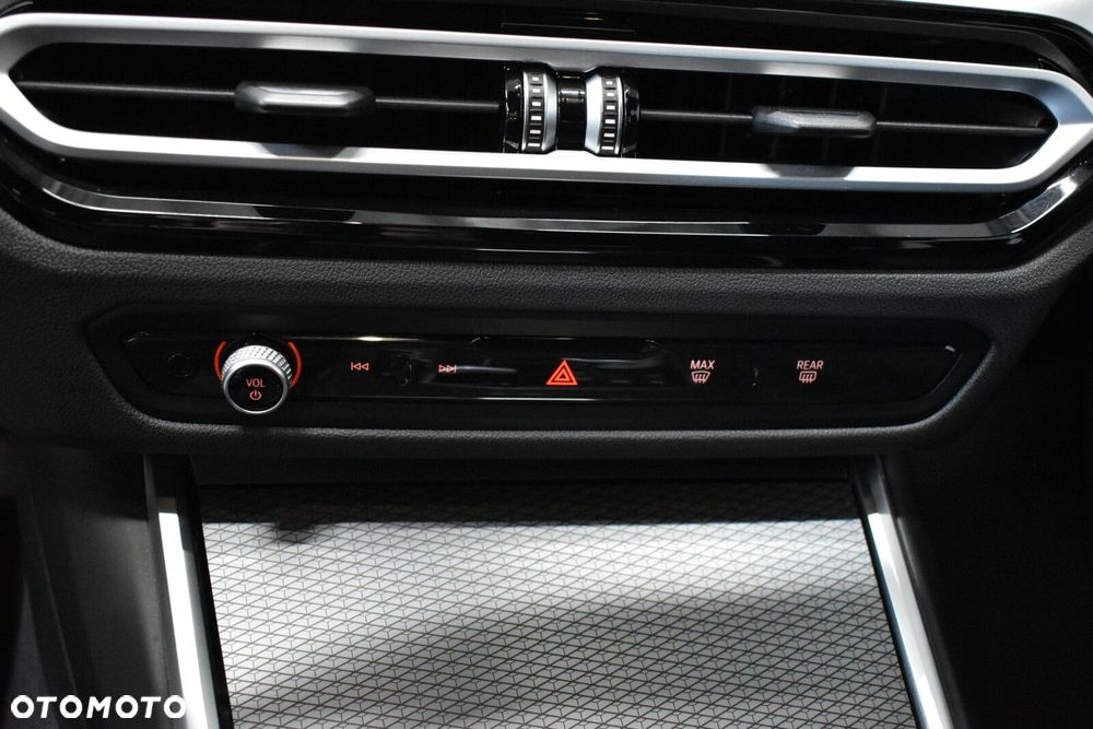 BMW Seria 3 - 20