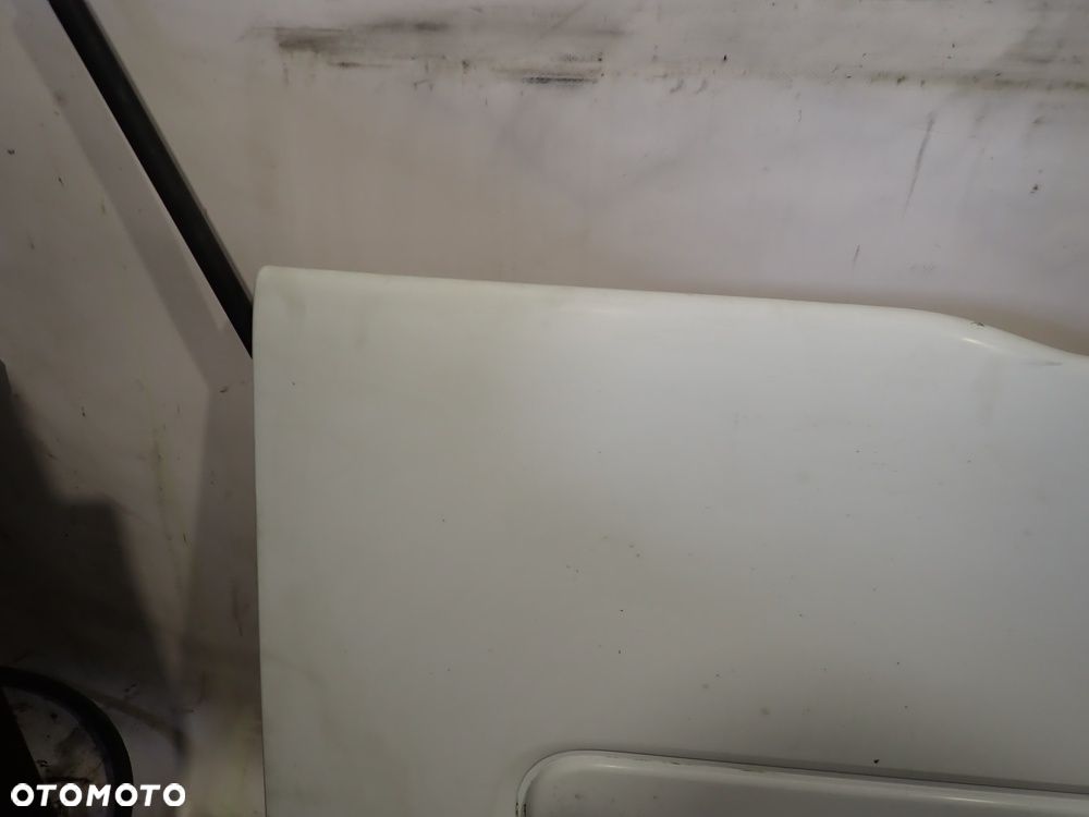 MASKA GRILL RENAULT MIDLUM 4.1 - 17