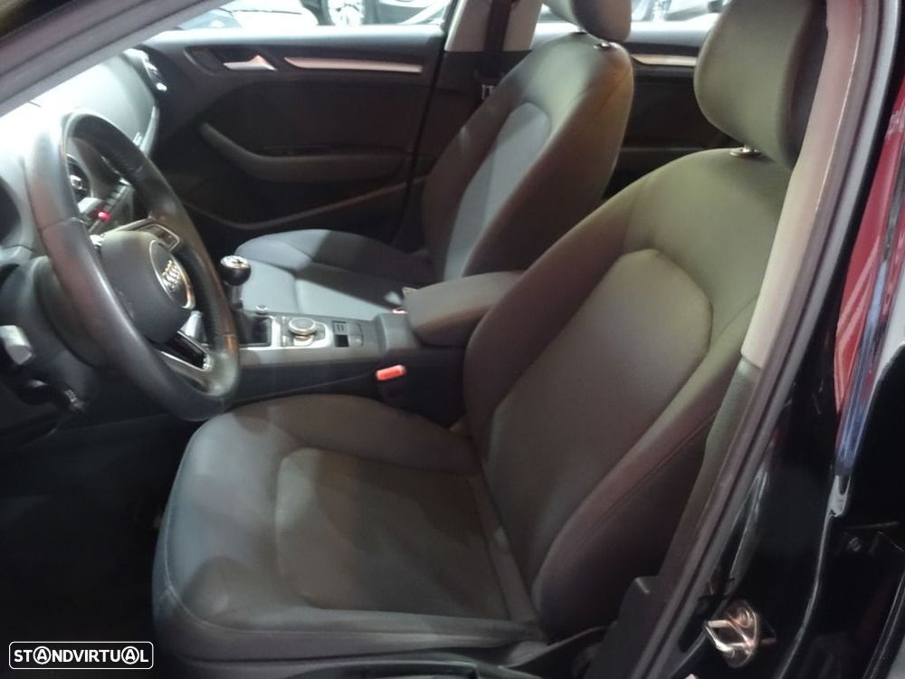 Audi A3 Limousine 30 TDI - 13