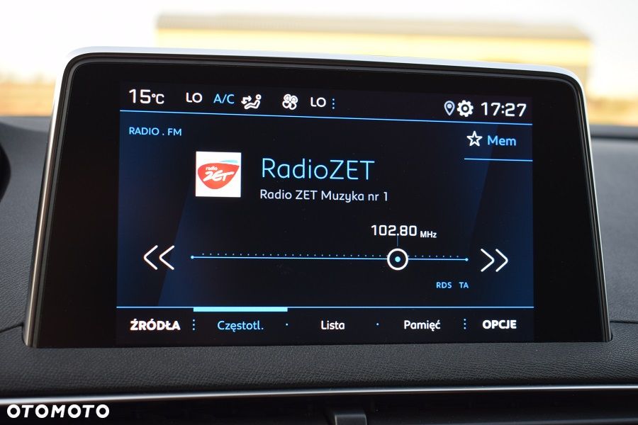 Peugeot 3008 PureTech 130 Stop & Start GPF EAT8 Allure - 17