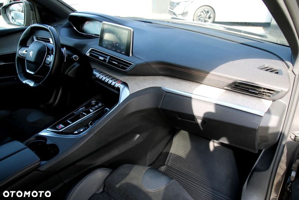 Peugeot 5008 1.5 BlueHDi GT S&S EAT8 - 22