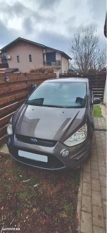 Ford S-Max - 7