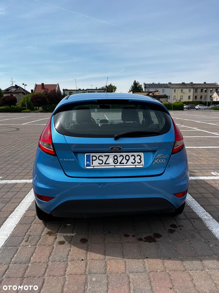 Ford Fiesta - 6