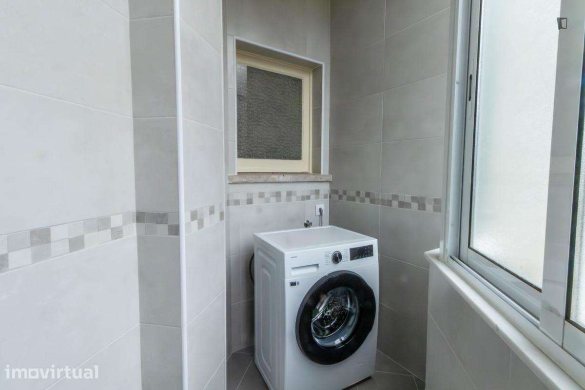 Quarto - localizado em Amadora Lisbon - Grande imagem: 4/8