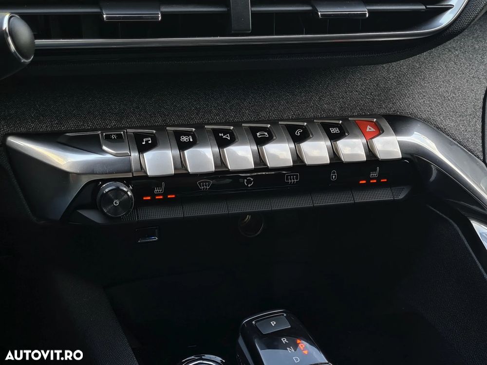 Peugeot 3008 1.6 THP EAT6 GT-Line - 33