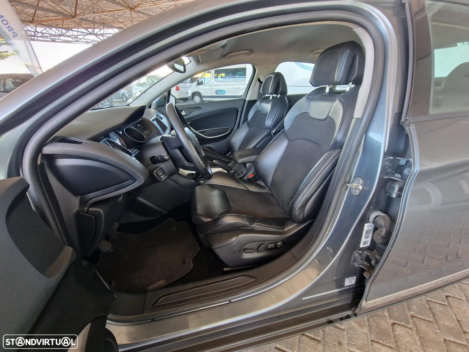 Citroën C5 1.6 HDi Business Airdream - 12