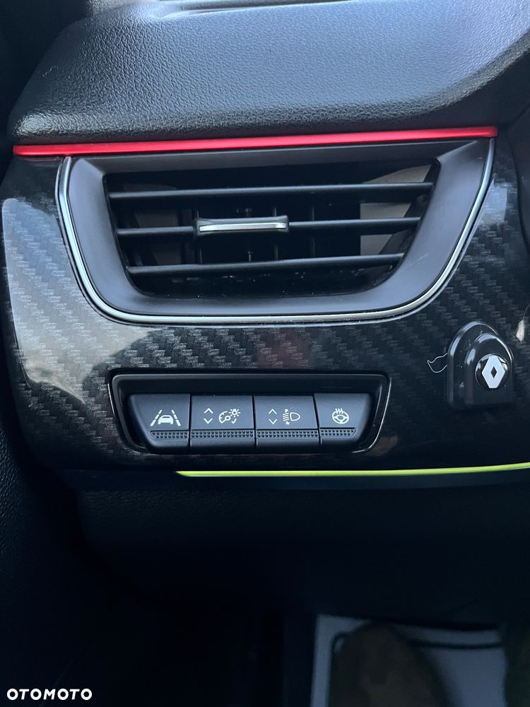 Renault Arkana - 26