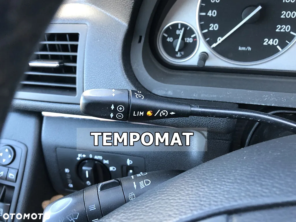 Mercedes-Benz Klasa B 200 SPORT EDITION - 17
