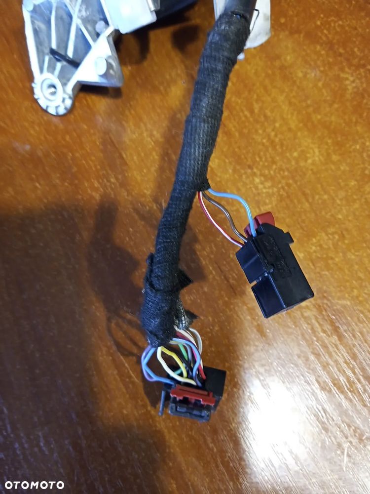 LUSTERKO VW GOLF VIII Lewe Prawe Asystent 13+3 pin - 4