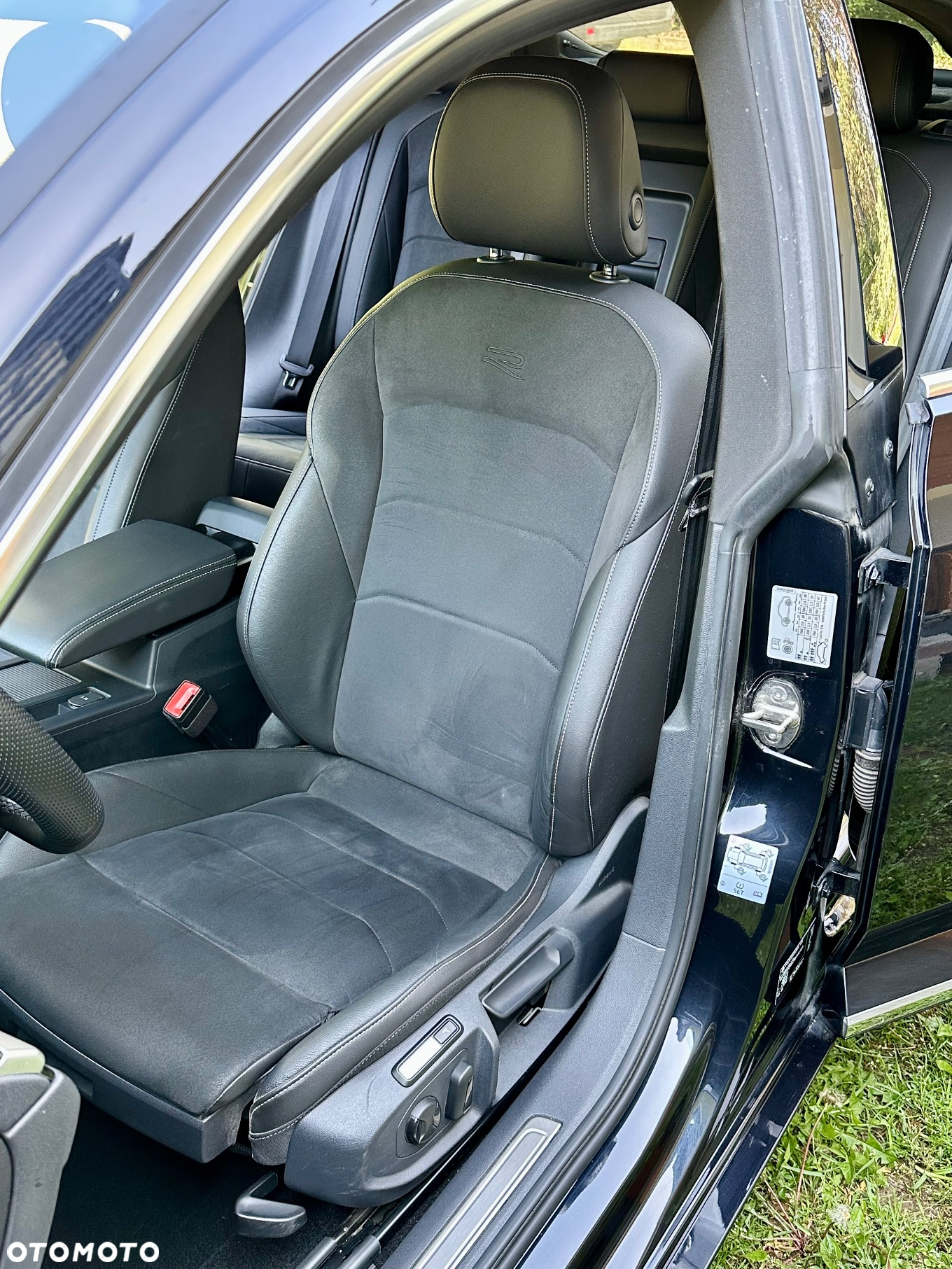 Volkswagen Arteon 2.0 TDI R-Line DSG - 18