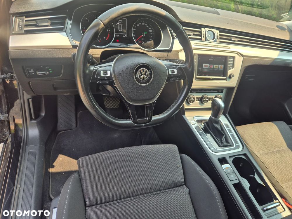 Volkswagen Passat 2.0 TDI BMT Highline DSG - 18