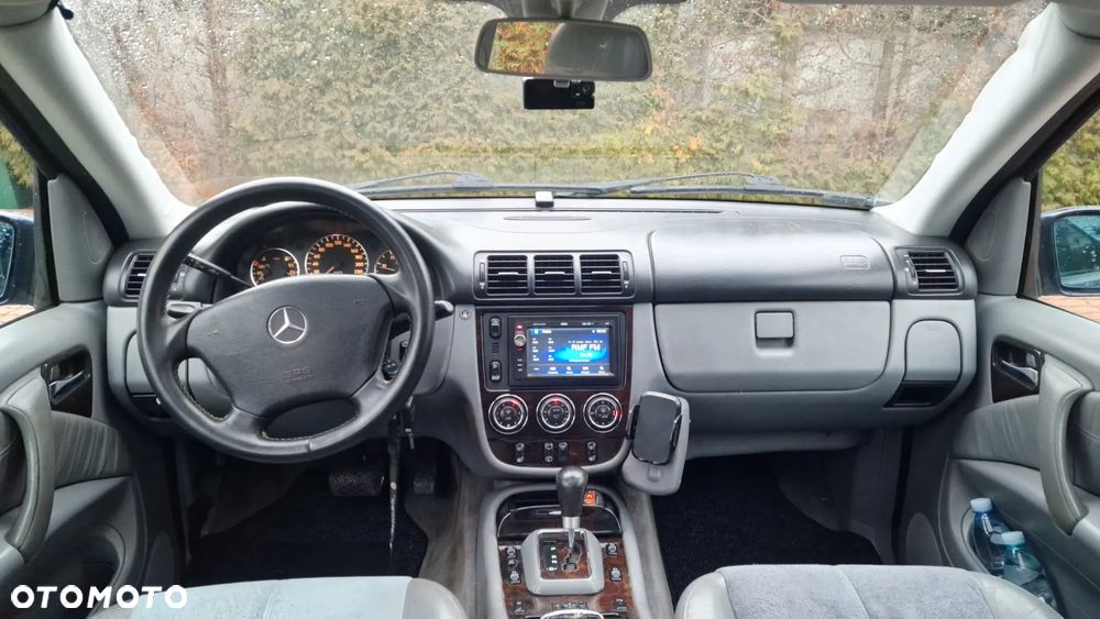 Mercedes-Benz ML - 17