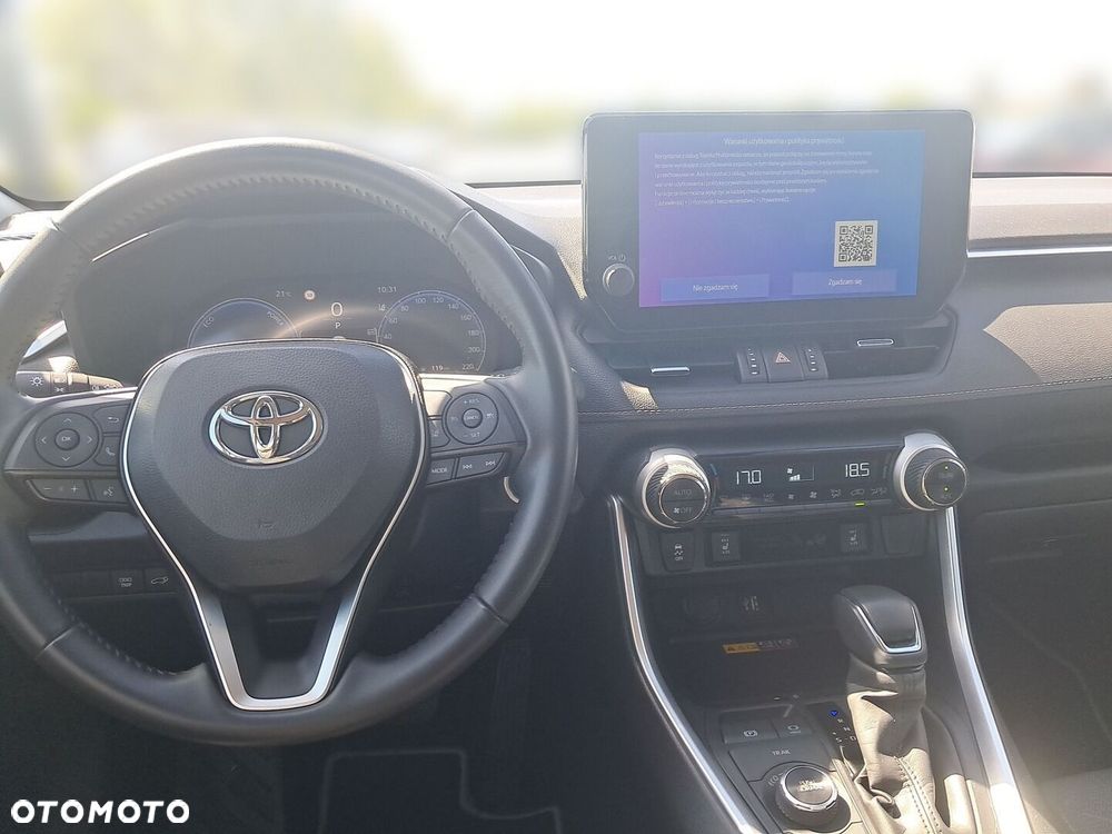 Toyota RAV4 - 7