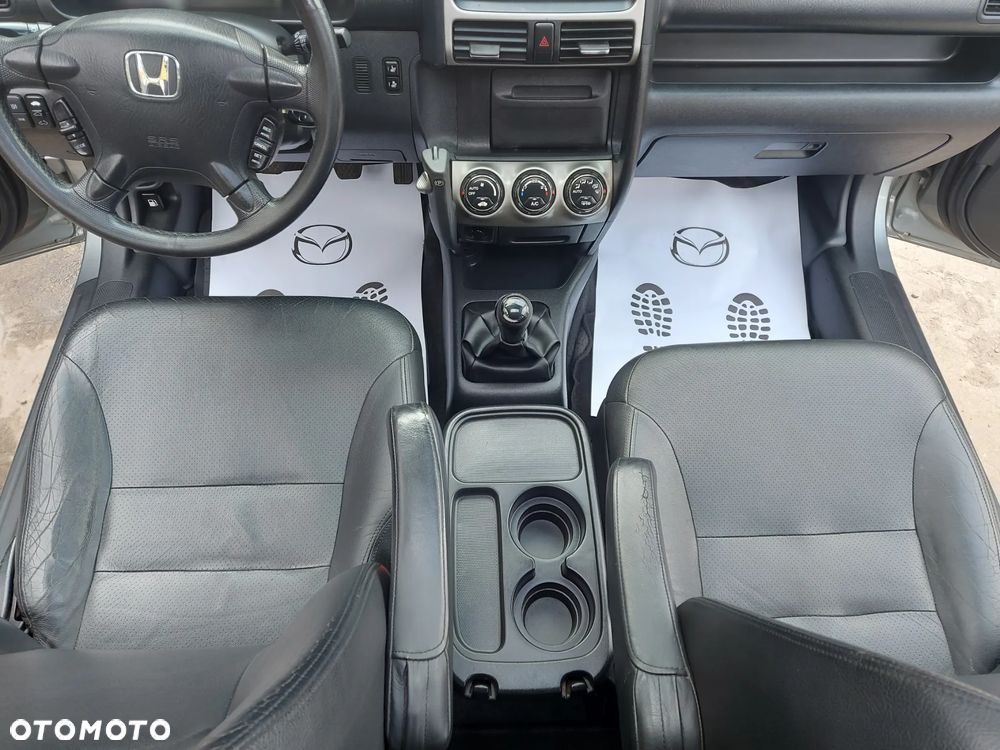 Honda CR-V 2.0i Executive - 27
