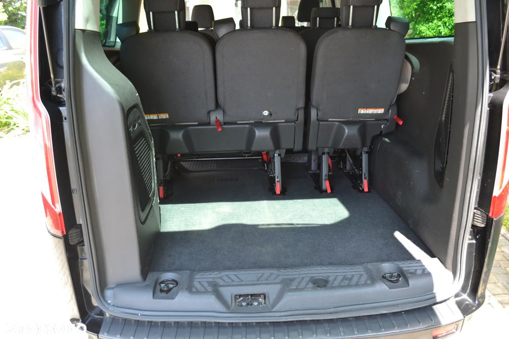 Ford Tourneo Custom 320 L2H1 VA Shuttle Titanium X - 14