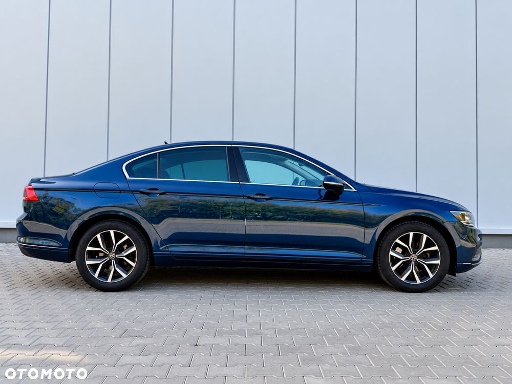 Volkswagen Passat 2020 photo 5
