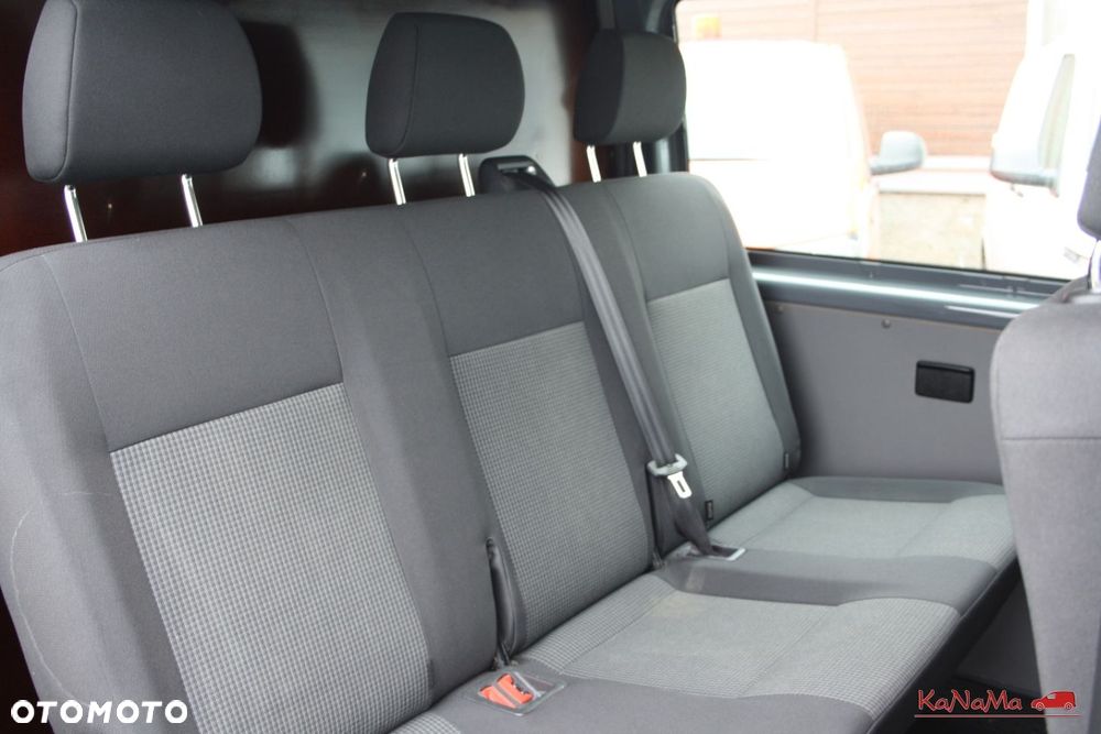 Volkswagen Transporter - 19