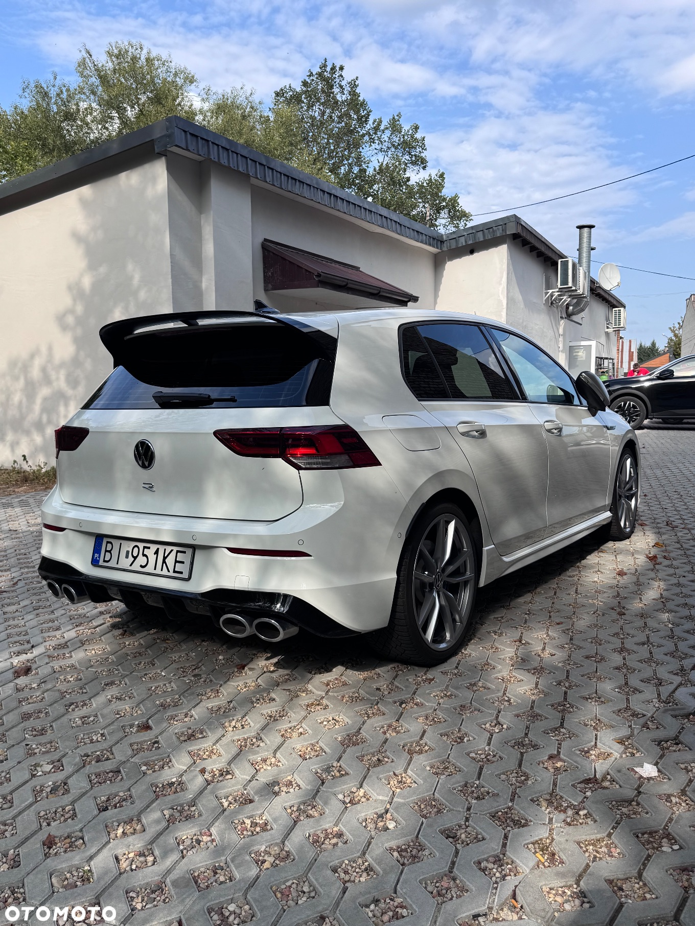 Volkswagen Golf - 16