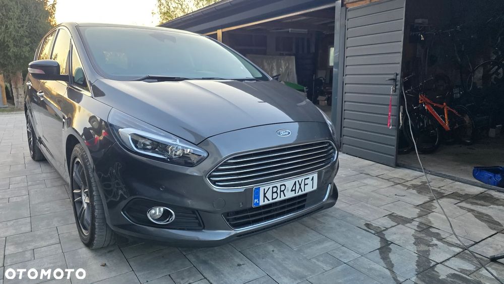 Ford S-Max 2.0 TDCi Titanium PowerShift - 9