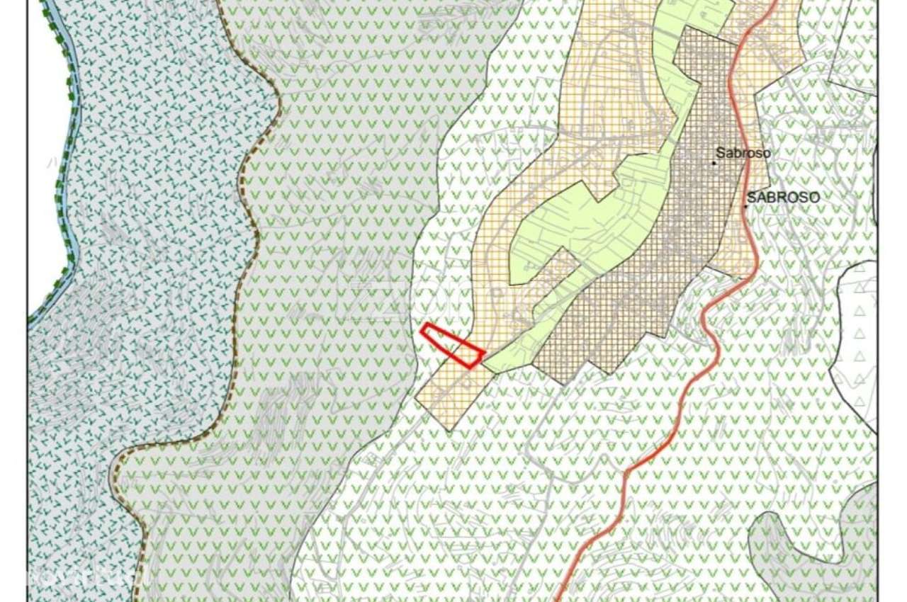 Terreno inserido em zona de construção - Grande imagem: 3/14