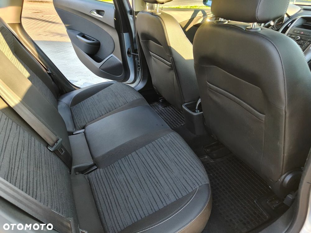 Opel Astra 1.6 Active EU6 - 9