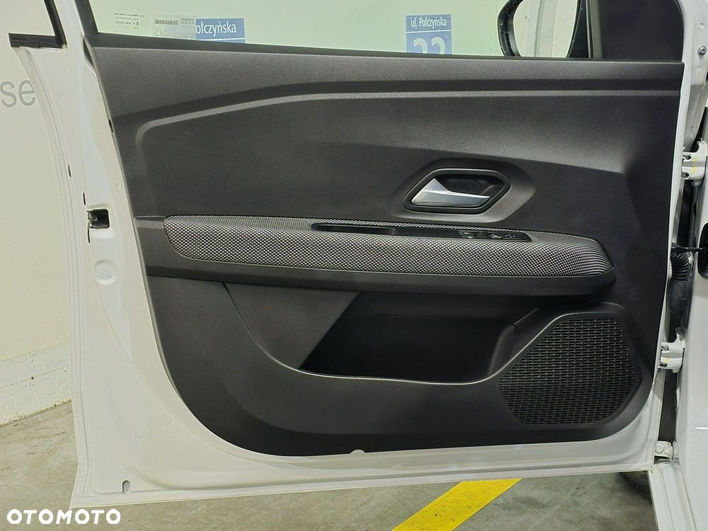Dacia Sandero - 12