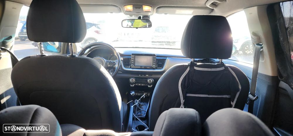 Kia Stonic 1.0 T-GDI EX - 3