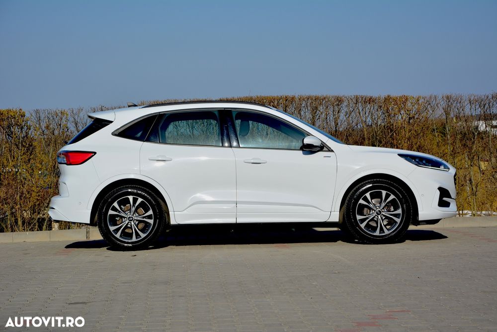 Ford Kuga 2.5 Duratec FHEV ST-LINE - 5