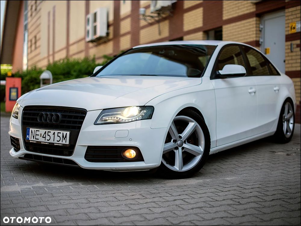 Audi A4 Limousine - 1